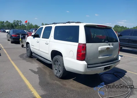 2007 Chevrolet Suburban 1500 Lt from USA, damaged, VIN 3GNFK16397G115382